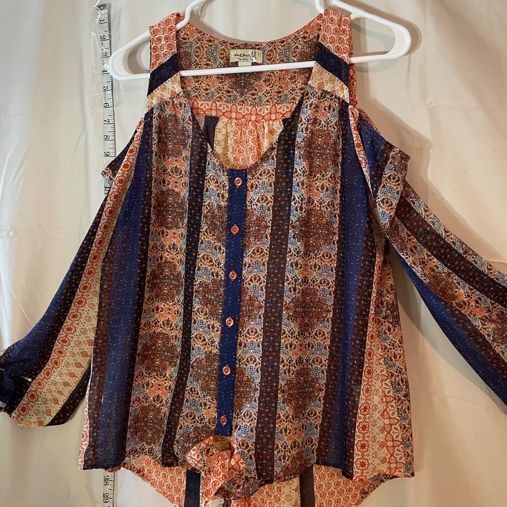 One World Multicolor Patterned Blouse - image 1
